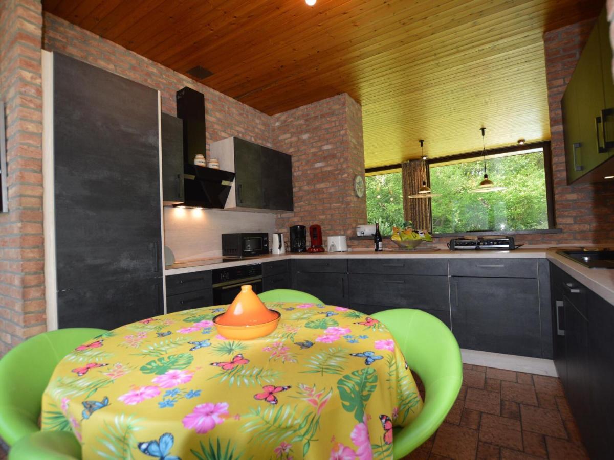 Luxury Villa With Swimming Pool Stavelot Zewnętrze zdjęcie
